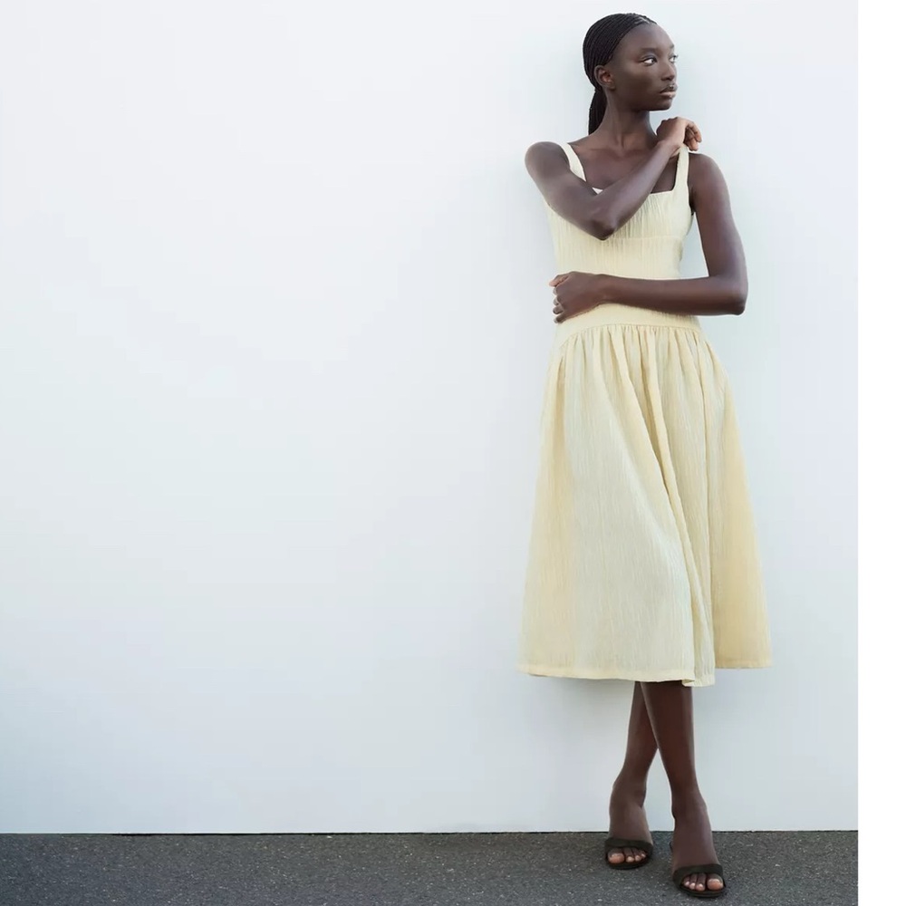 Elegant Cream Midi Dress